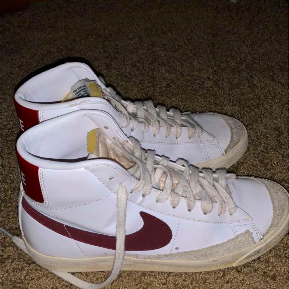 Team red Nike blazers- mens 7.5 womens 9